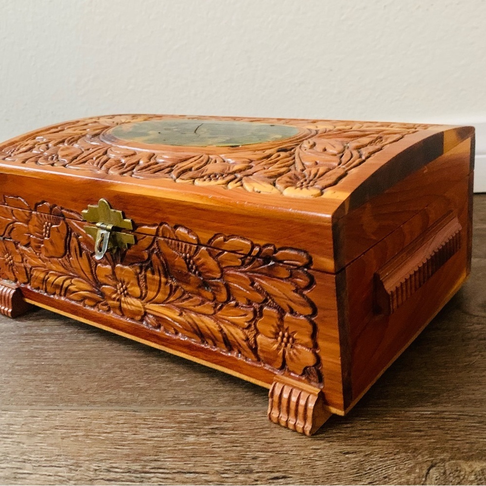 Wooden box with mirror